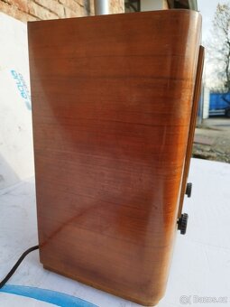 Rádio Philips - 9