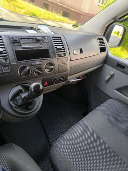 Volkswagen T5 - 9