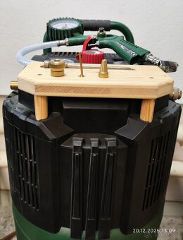 Prodám Vertikální kompresor PVKO 50 C3 - 9