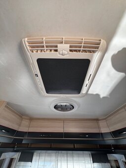 Obytný karavan Hobby 495 UL - 9