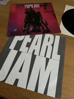 Pearl Jam – Ten - 9