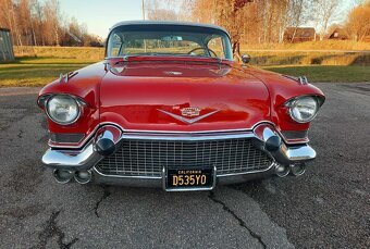 1957 Cadillac Eldorado Seville - 9