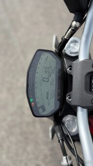 Ducati Monster 821 - 9