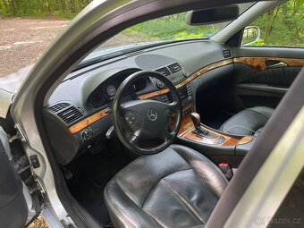 MB E 280 CDI avantgarde rv.2005 231000km - 9
