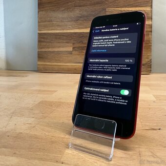 iPhone SE 2020 64GB, červený, 100% baterie (rok záruka) - 9