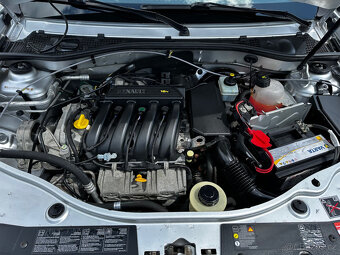 Dacia Duster 1.6 16v - 4x4 - 9