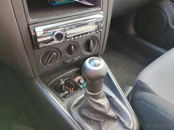 VW Golf IV 74kw 1.6 - 9