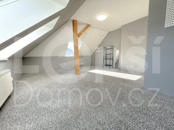 Prodej nadstandartní bytové jednotky 3 plus 1 OV 128 m2 - 9
