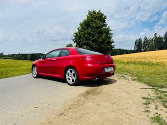 Alfa Romeo GT 2009 1,9JTD 110KW JEN 120tis. km. Bez koroze - 9