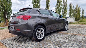Alfa Romeo Giulietta spotřeba 4,4L na 100Km - 9