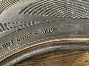 2ks zimních pneumatik 195/65/15 nokian - 9