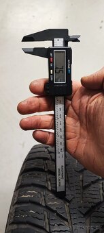 1ks 215/60/17C Nokian Snowproof, DOT 1621, vzorek 7.5mm. - 9