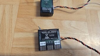 Rc vysílač - Spektrum DX8 ( možno 2x přijímač ) - 9