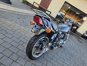 Kawasaki 550 Zephyr - 9