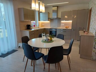 Prodej rodinného domu 170 m², pozemek 550 m² Pohořelice - 9