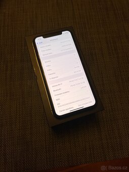 Apple iPhone 11 Pro 64GB Midnight Green - 9