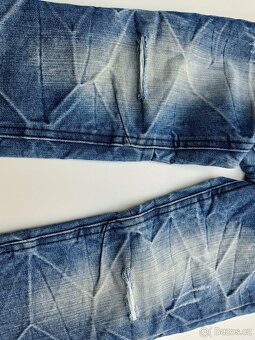 Nepromokavé kalhoty+ balíček oblečení vel 110/116 - 9