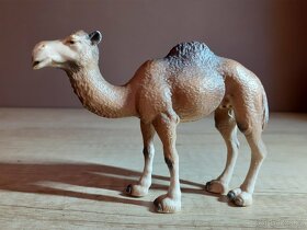 Zvířata SCHLEICH SBĚRATELSKĒ FIGURKY 21 - 9