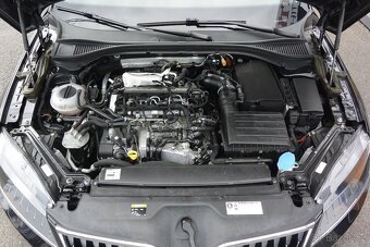 PRODÁM Škoda Superb 2.0TDi 140kW DSG Ambiente - 9