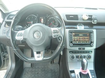 Volkswagen Passat CC 2.0 TDI DSG 4MOTION R-LINE PANORAMA - 9