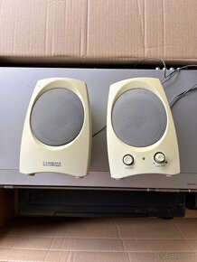 ELEKTRONIKA - DVD, VHS, klávesnice, repráky, ovladače… - 9