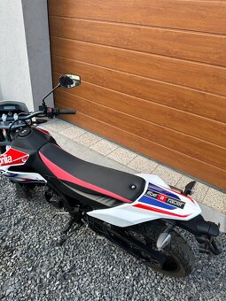 Aprilia SX 125 - 9