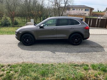 Porsche Cayenne fl 3.0 TDI 180kw 8rychlostí AT vzduch ČR - 9