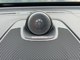 Volvo XC60 B5 R-Design - 9