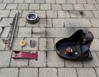 Jawa 50 parez pionyr fichtl mustang - dily - 9