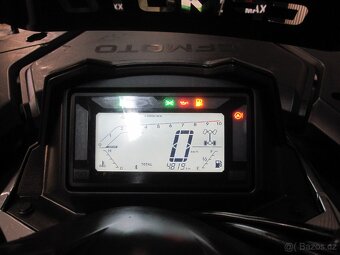 CFMOTO Gladiátor X625-A EPS s orig. kufrem CFMOTO - 9