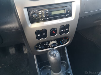 Dacia Sandero 1.6 Stepway - 9