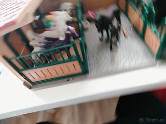 Stáj Schleich - 9
