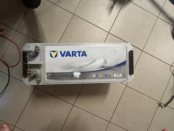 Prodám lodní elektronotor s bateriií. - 9