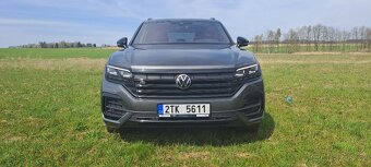 VW Touareg 3.0 TDI DSG 210kW R-LINE 4x4 VZDUCH - 9