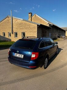 Škoda Superb 2 103 kW 2011 DSG - 9
