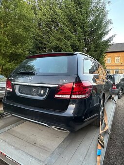 Mercedes benz E212,220cdi r.v.2015 - 9