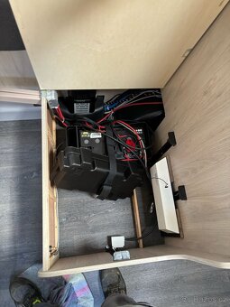 Karavan Sterckeman, rv.19, - 9
