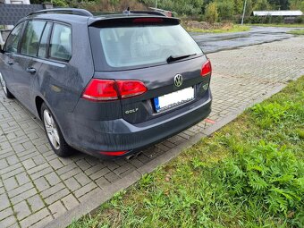 Volkswagen Golf 2.0 TDI 110kW manuál DOBRÝ STAV - 9