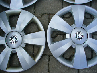 OCTAVIA 2+3 ZIMNÍ 195/65/15 - 9