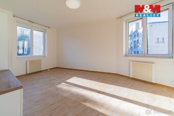 Pronájem bytu 2+1 v Aši, ul. Jiráskova - 9