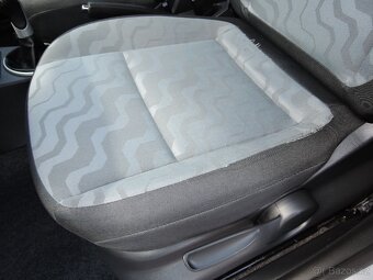 Škoda Fabia, 1,4i 16V Servis 1.maj. - 9