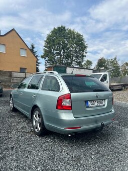 Škoda Octavia Elegance 2.0TDI - 9