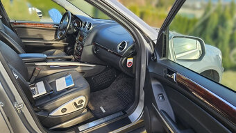 Mercedes ML 350 CDI facelift 199.000 Kč - 9