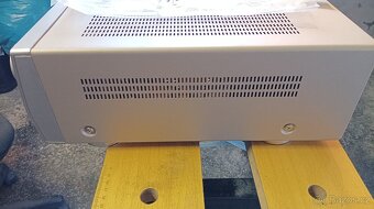 Krásný hifi receiver JVC RX 6001 R s dálkovým ovladačem - 9