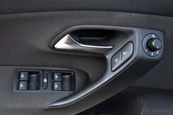 Volkswagen Polo 1.4 16V COMFORTLINE AUTOMAT,DKLIMA,TEMP,NAVI - 9