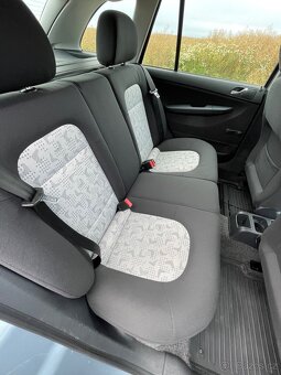 ŠKODA FABIA COMBI 1.4 16V - 9