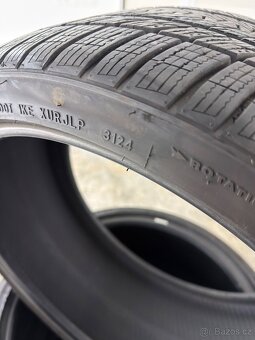 265/30 R20 Gripmax SuperGrip Pro Winter XL - 9