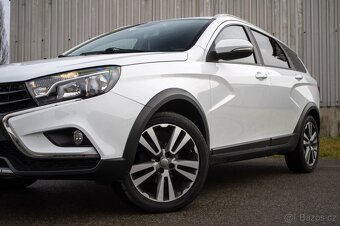 Lada Vesta SW Cross 1.6 MPI, 75kW, M5 - 9