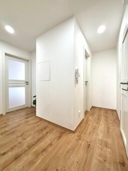 Pronájem bytu 3+kk, J.A. Komenského 290, Meziboří - 9