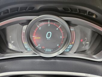 Volvo V40, D2 - 9